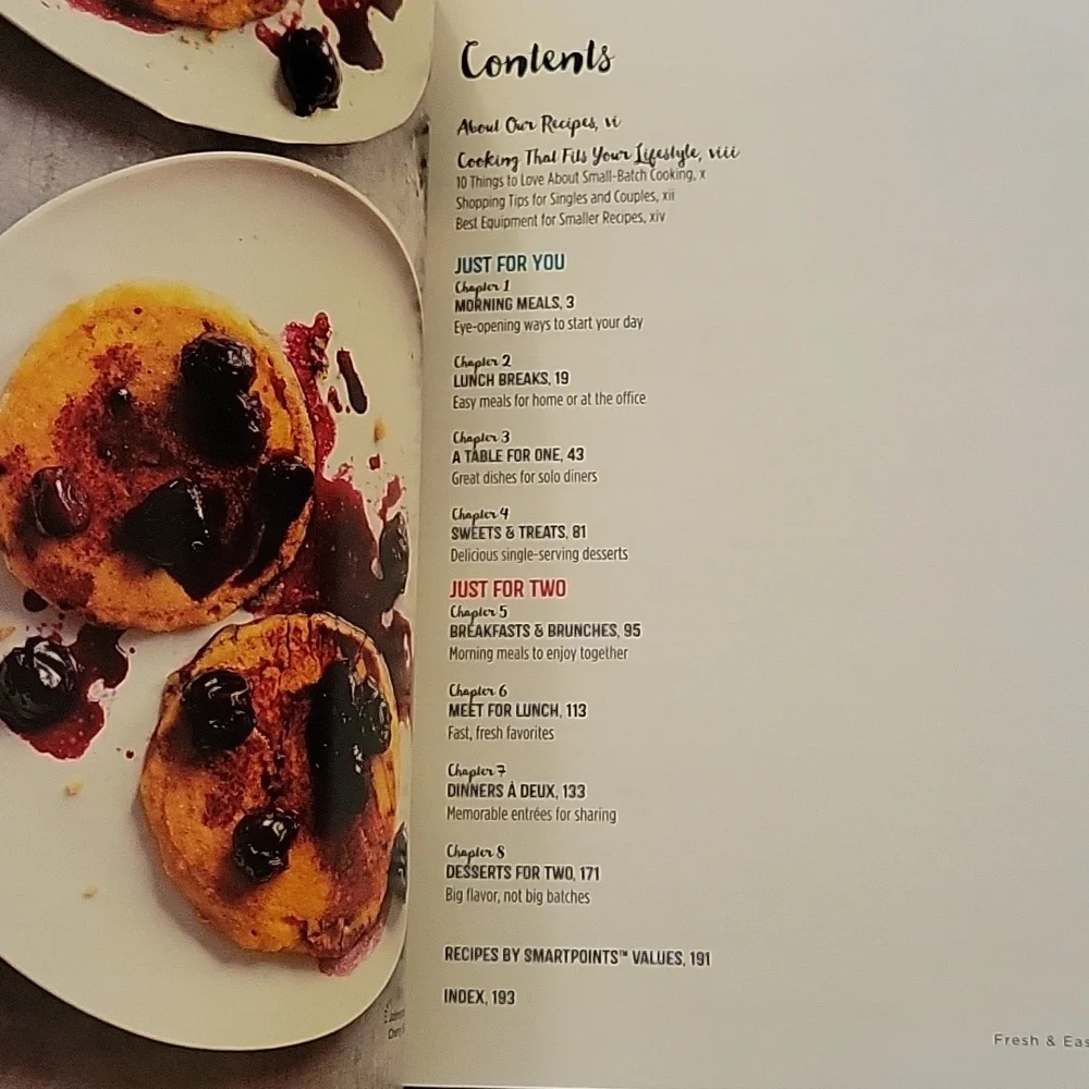 ● NWOT: Weight Watchers Fresh & Easy Cookbook